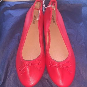 NWT-Old Navy Red Ballet Flats